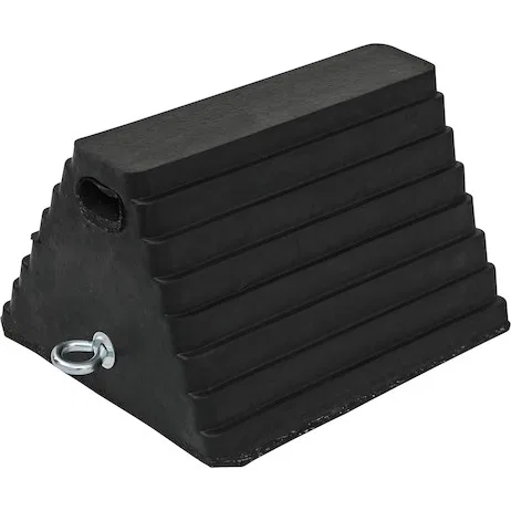 WC1086 – BUYERS PROD Wheel Chock, Black Rubber Single 6 Inch Height With Chain Eye
